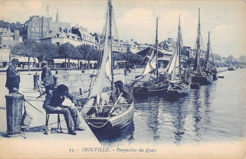 Carte postale ancienne Trouville - Perspective Des Quais