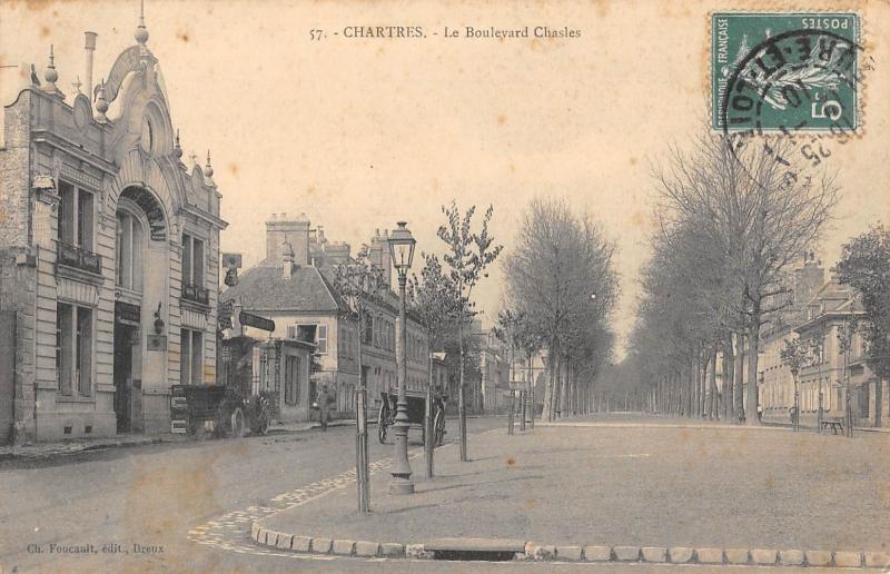 Carte postale ancienne Chartres - Le Boulevard Chasles à Chartres