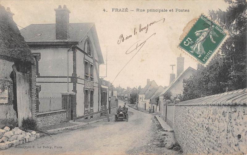 Carte postale ancienne Fraze - Rue Principale Et Postes à Frazé