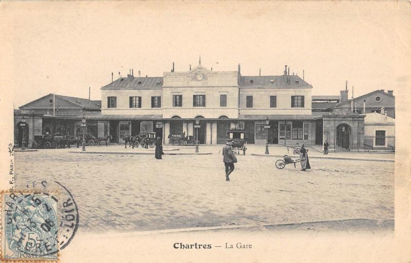 Carte postale ancienne Chartres - La Gare à Chartres