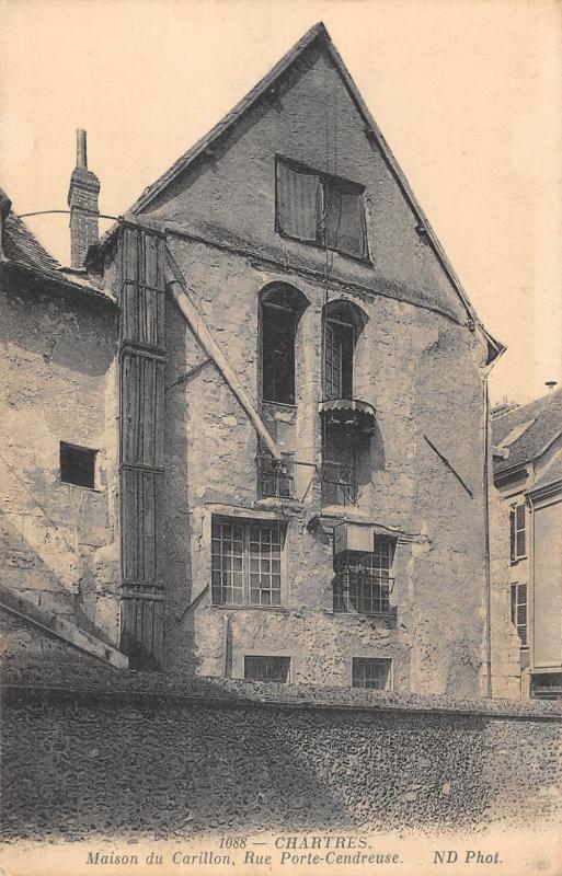 Carte postale ancienne Chartres - Maison Du Carillon - Rue Porte Cendreuse à Chartres
