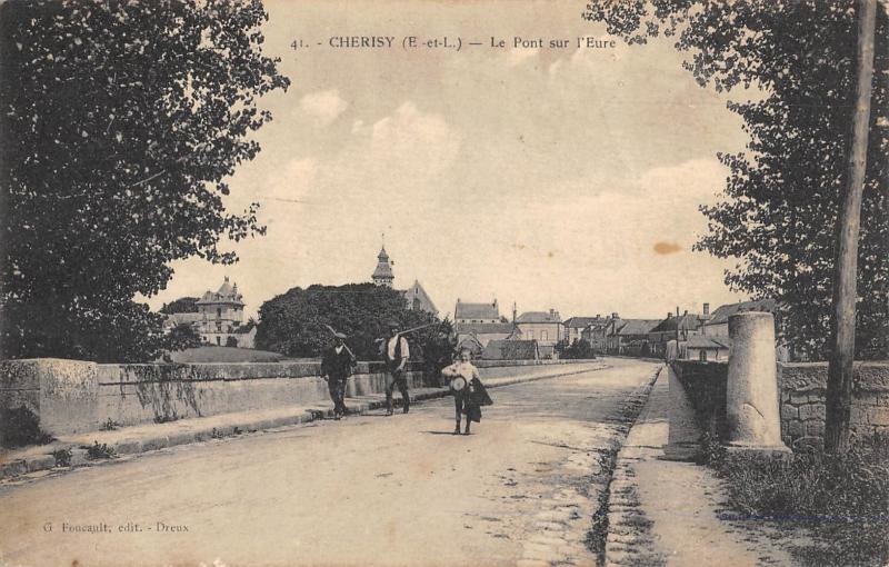 Carte postale ancienne Cherisy - Le Pont Sur L'Eure à Cherisy