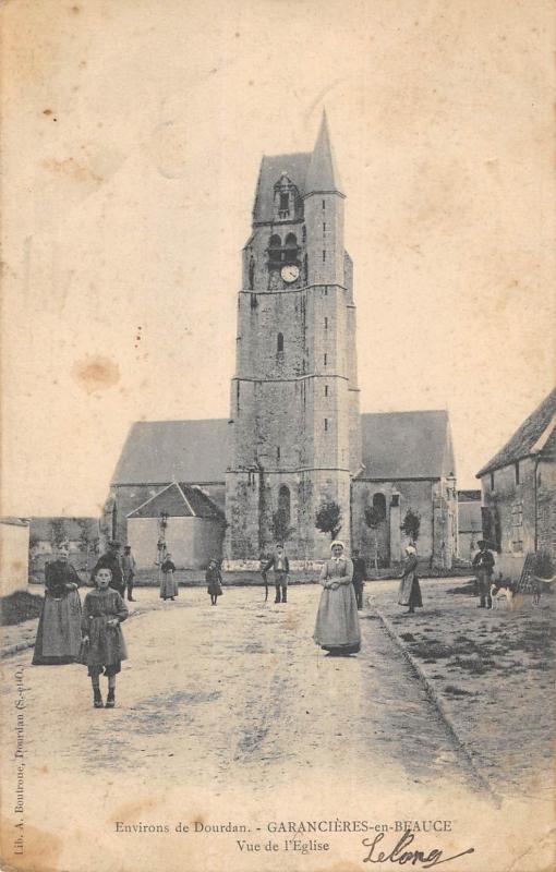 Carte postale ancienne Garancieres En Beauce - Vue De L'Eglise à Garancières-en-Beauce