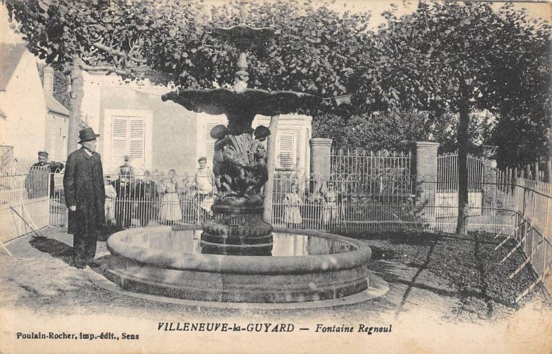 Carte postale ancienne Villeneuve La Guyard - Fontaine Regnoul à Villeneuve-la-Guyard