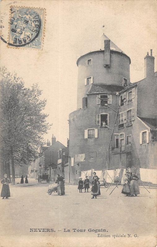 Carte postale ancienne Nevers - La Tour Gauguin à Nevers