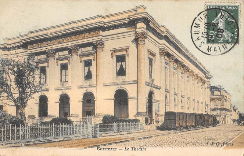 Carte postale ancienne Saumur - Le Theatre à Saumur