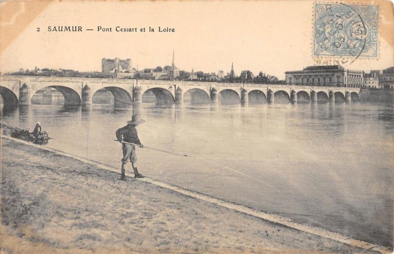 Carte postale ancienne Saumur - Pont Cessart Et La Loire à Saumur