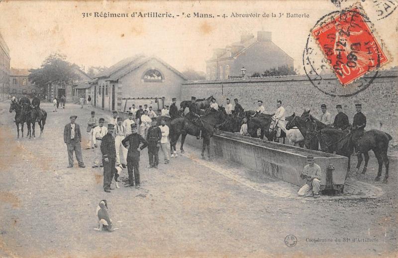Carte postale ancienne Le Mans - 31e Regiment D'Artillerie - Abreuvoir De La 3e Batterie au Mans