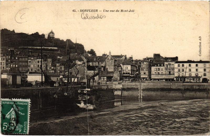 Carte postale ancienne Honfleur - Une vue du Mont-Joli à Honfleur