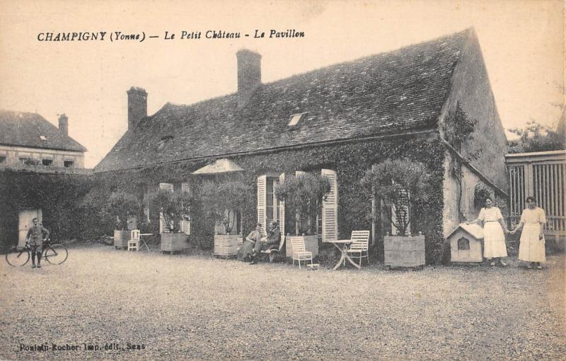 Carte postale ancienne Champigny - Le Petit Chateau - Le Pavillon à Champigny