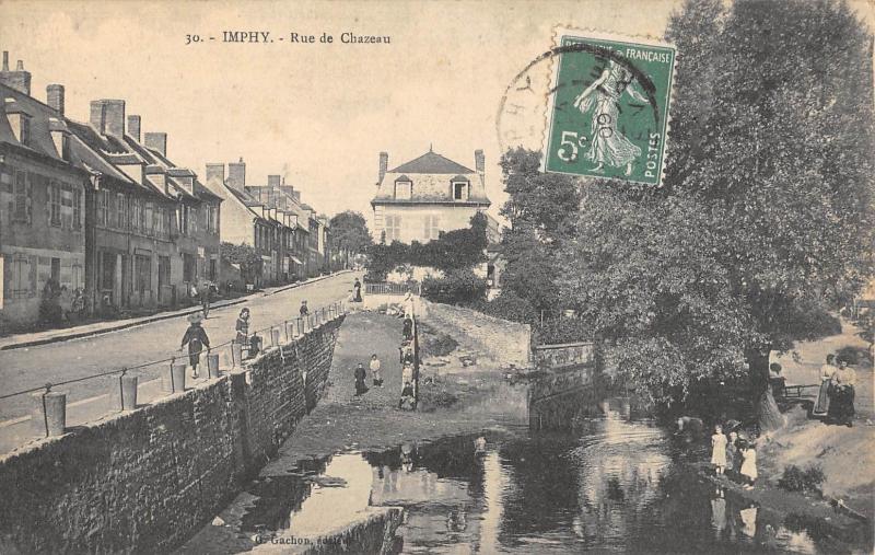 Carte postale ancienne Imphy - Rue De Chazeau à Imphy