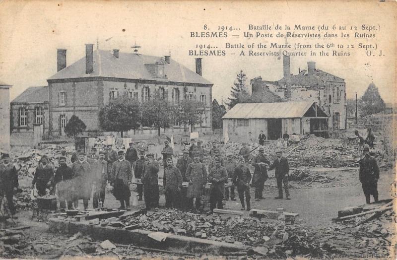 Carte postale ancienne Blesmes - Un Poste De Reservistes Dans La Ruines à Blesme