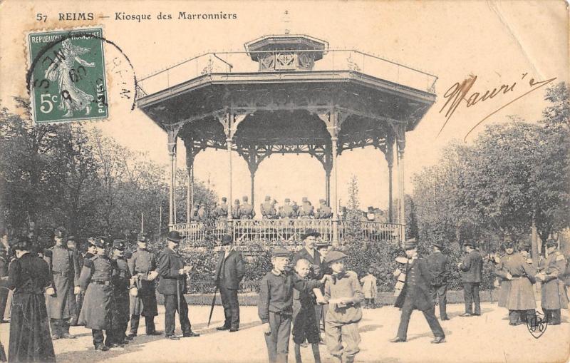 Carte postale ancienne Reims - Kiosque Des Marronniers à Reims
