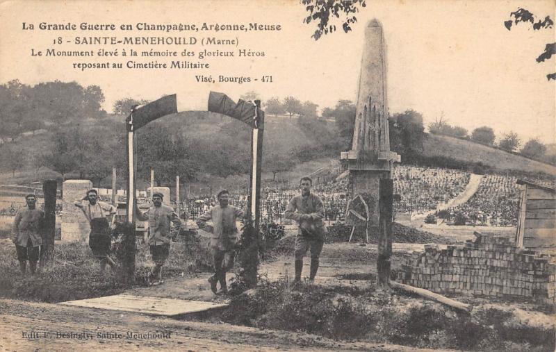 Carte postale ancienne Sainte Menehould - Le Monument Eleve A La Memoire Des Glorieux Heros à Sainte-Menehould