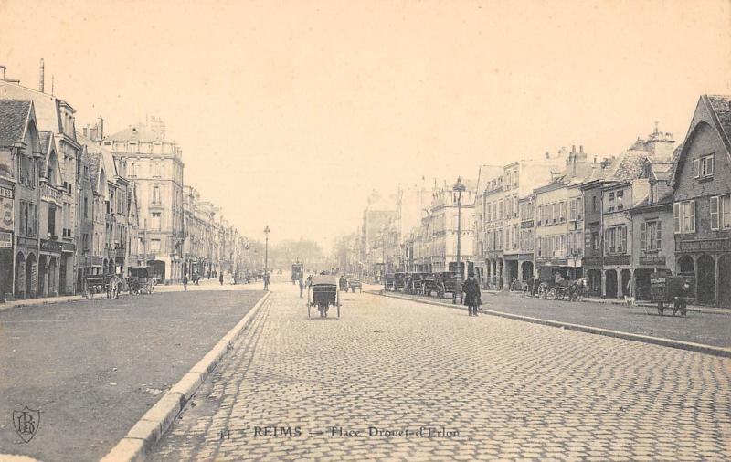 Carte postale ancienne Reims - Place Drouet D'Erlon à Reims