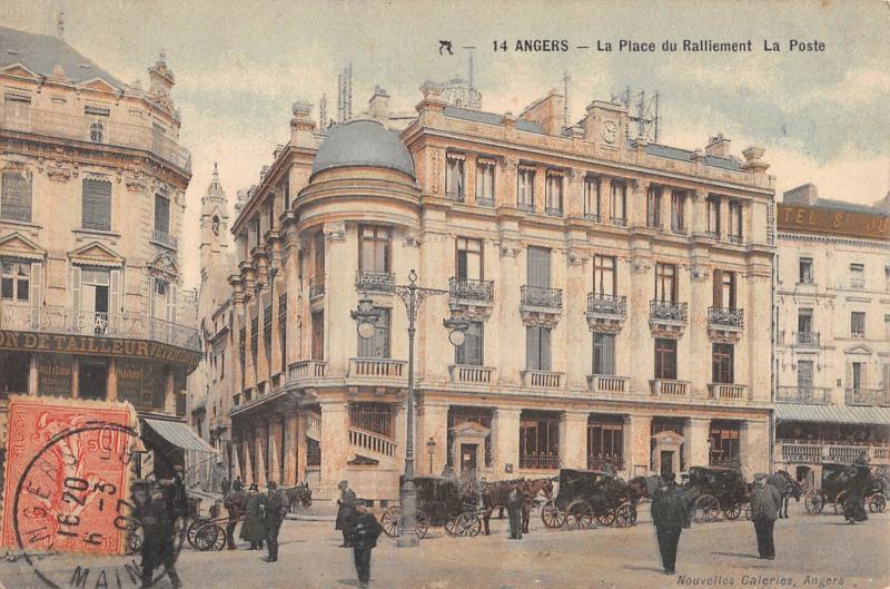 Carte postale ancienne Angers - La Place Du Ralliement - La Poste à Angers