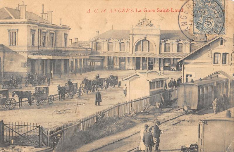 Carte postale ancienne Angers - La Gare Saint Laud à Angers