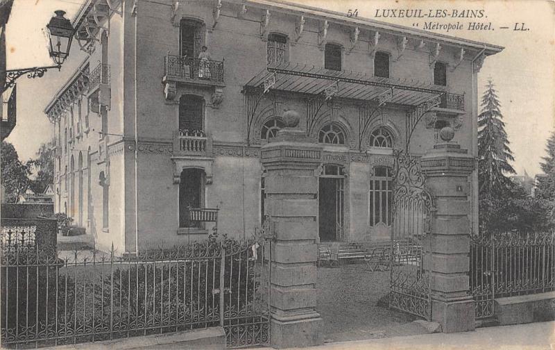 Carte postale ancienne Luxeuil Les Bains - Metropole Hotel à Luxeuil-les-Bains