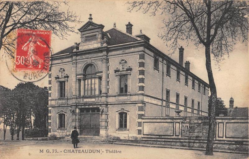 Carte postale ancienne Chateaudun - Theatre à Châteaudun