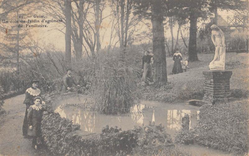 Carte postale ancienne Guise - Un Coin Du Jardin D'Agrement Du Familistere à Guise