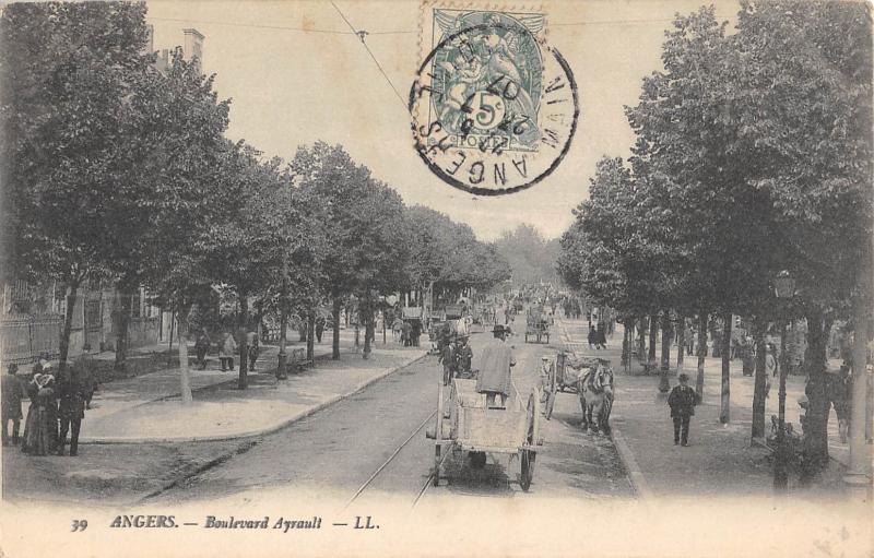 Carte postale ancienne Angers - Boulevard Ayrault à Angers