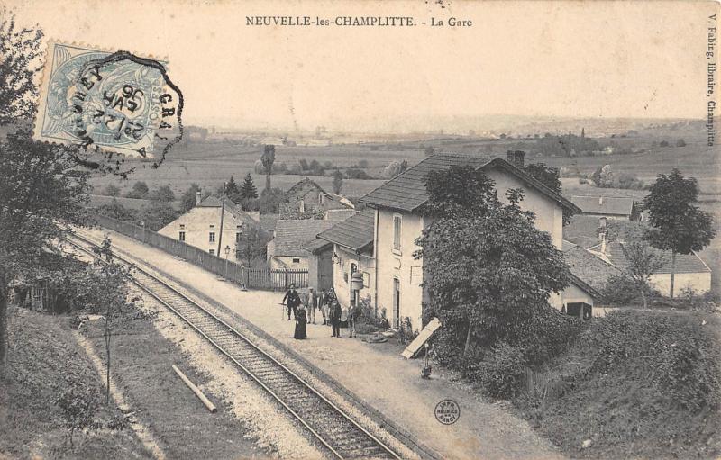 Carte postale ancienne Neuvelle Les Champlitte - La Gare à Champlitte