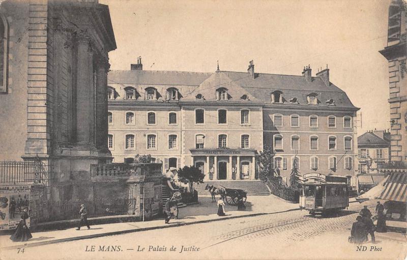 Carte postale ancienne Le Mans - Le Palais De Justice au Mans