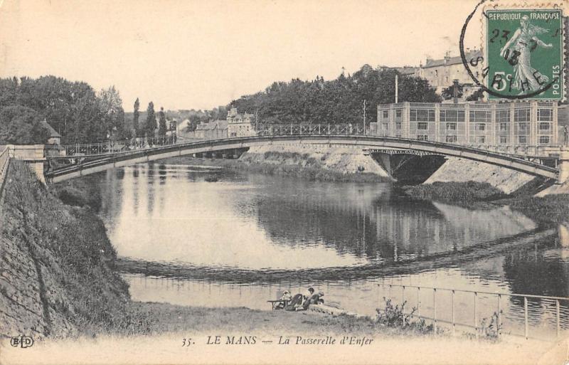 Carte postale ancienne Le Mans - La Passerelle D'Enfer au Mans