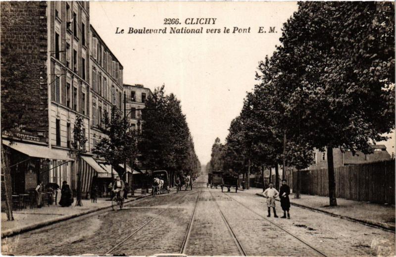 Carte postale ancienne Le Boulevard National vers le Pont à Clichy
