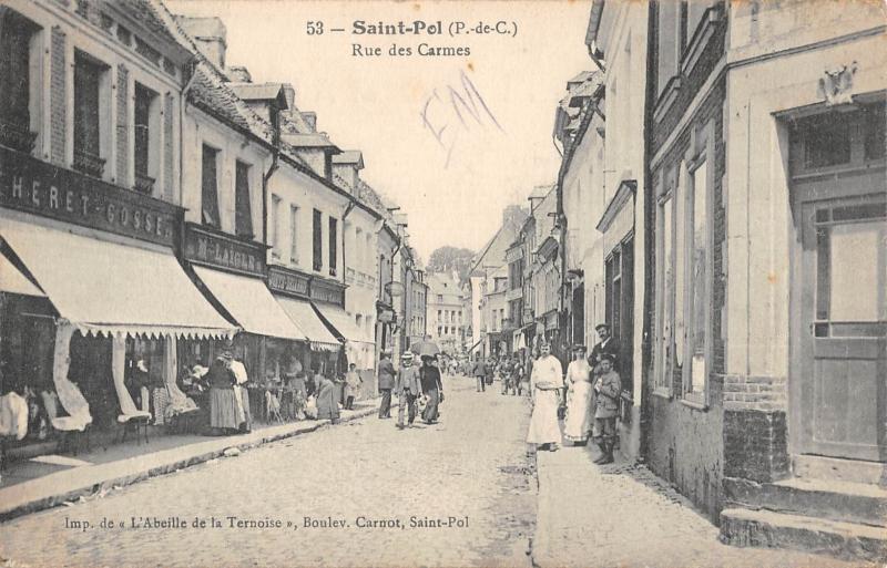 Carte postale ancienne Saint Pol - Rue Des Carmes