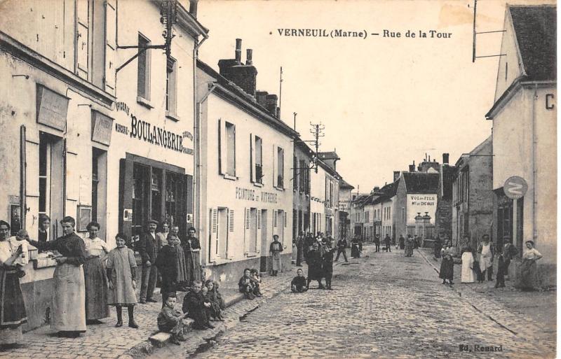 Carte postale ancienne Verneuil - Rue De La Tour à Verneuil