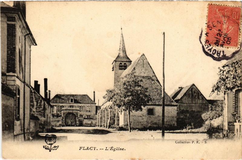 Carte postale ancienne Flacy eglise à Flacy