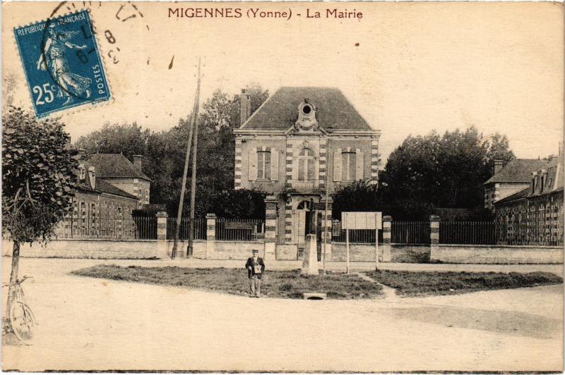 Carte postale ancienne Migennes la Mairie à Migennes