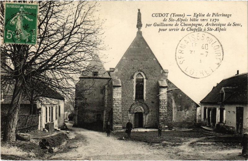 Carte postale ancienne Cudot eglise de Pelerinage à Cudot