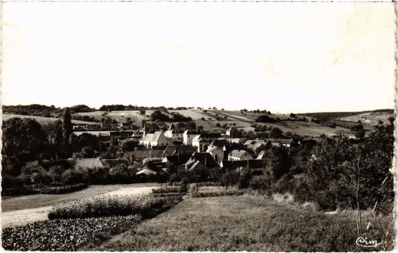 Carte postale ancienne La Celle Saint-Cyr vue generale à La Celle-Saint-Cyr