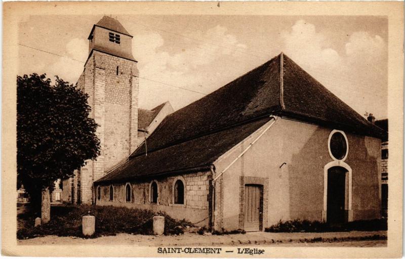 Carte postale ancienne St Clement eglise