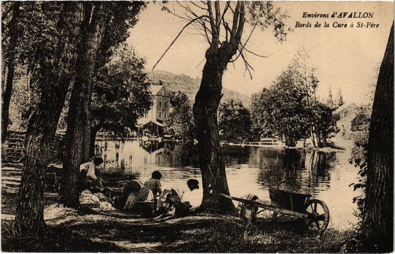 Carte postale ancienne St Pere Bords de la Cure