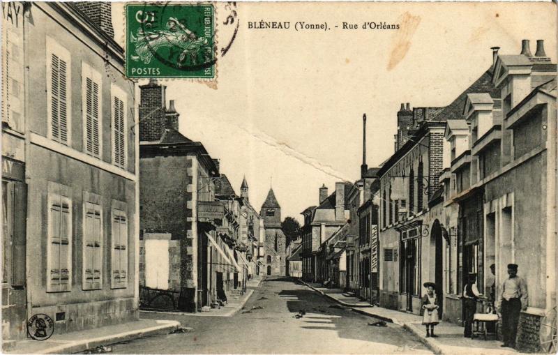 Carte postale ancienne Bleneau Rue d'Orleans
