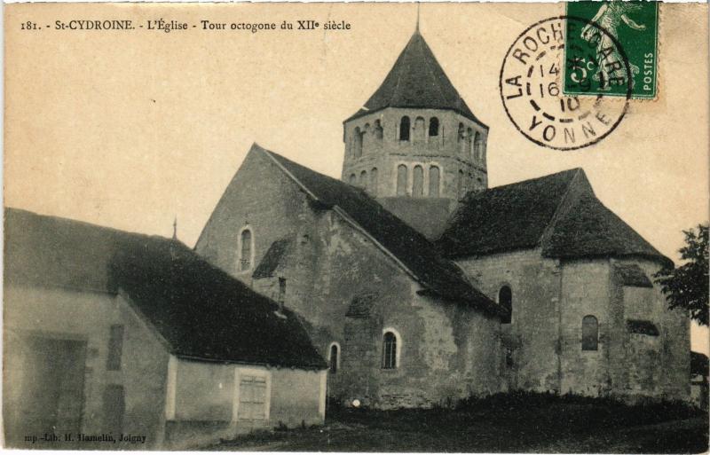 Carte postale ancienne St Cydroine eglise