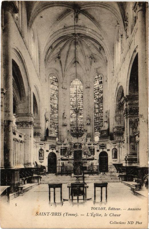 Carte postale ancienne St Bris eglise