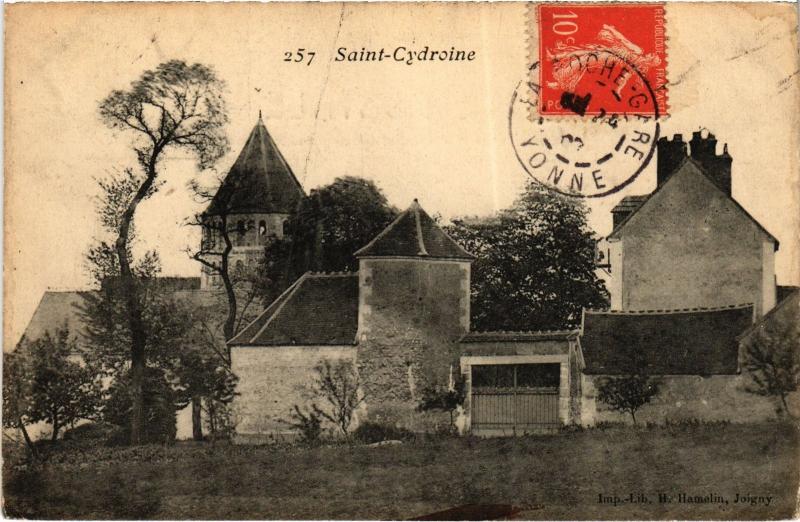 Carte postale ancienne St Cydroine eglise