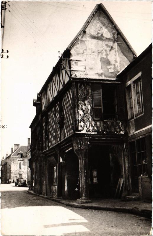 Carte postale ancienne Sens Maison du Xve siecle