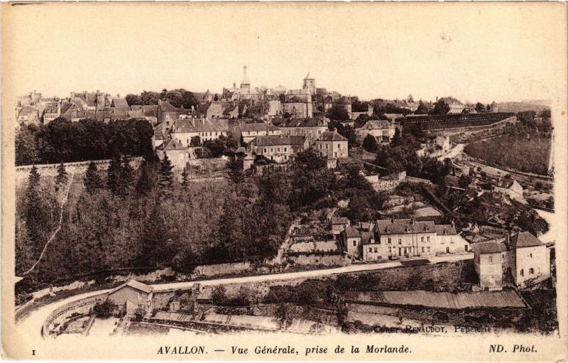 Carte postale ancienne Avallon vue generale à Avallon
