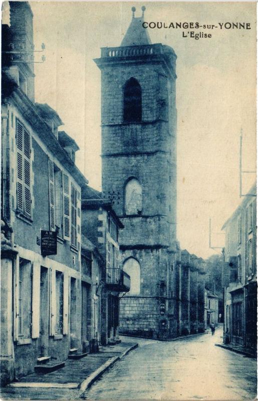 Carte postale ancienne Coulanges sur Yonne Eglise à Coulanges-sur-Yonne
