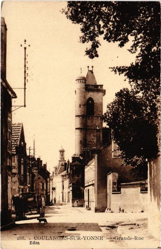 Carte postale ancienne Coulanges sur Yonne Grande Rue à Coulanges-sur-Yonne