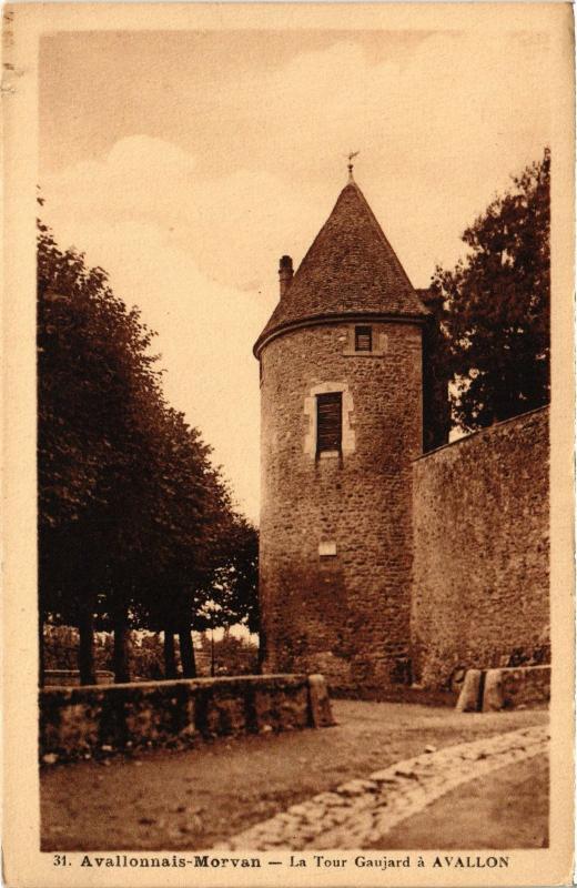 Carte postale ancienne Avallon Tour Gaujard à Avallon