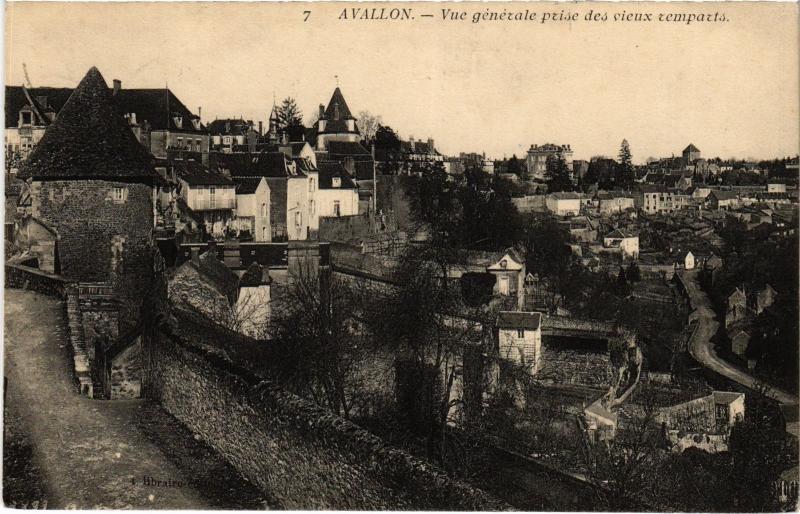 Carte postale ancienne Avallon vue generale à Avallon