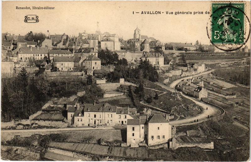 Carte postale ancienne Avallon vue generale à Avallon