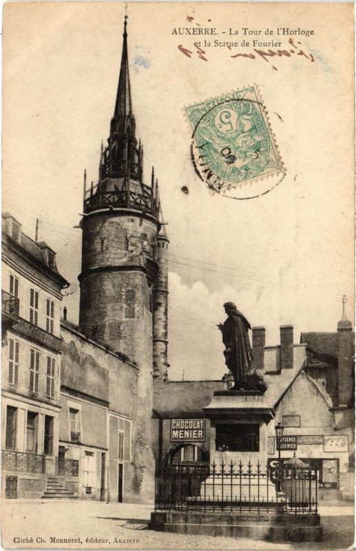 Carte postale ancienne Auxerre Tour de l'Horloge à Auxerre