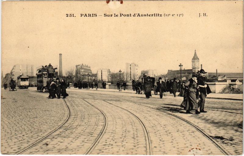 Carte postale ancienne Paris 12e Pont d'Austerlitz à Paris 12e